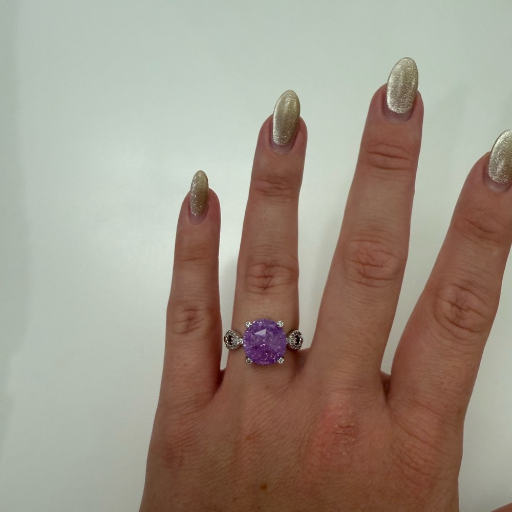 Bomb Party Elegant Purple Gemstone Ring